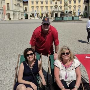 Meet your Posher, Ellen